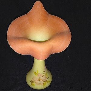 Kirby Fenton "Fenton Burmese" or "Dogwood" or "Jack In The Pulp" Vase